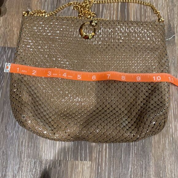 964) Vintage Metal Taupe Purse EUC Chain Straps - Picture 2 of 7